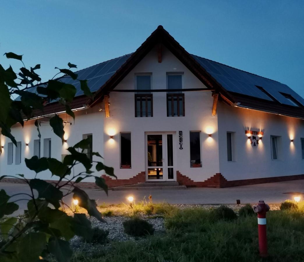 Megnyugtat-Lak Apartmanhaz Demjén Extérieur photo