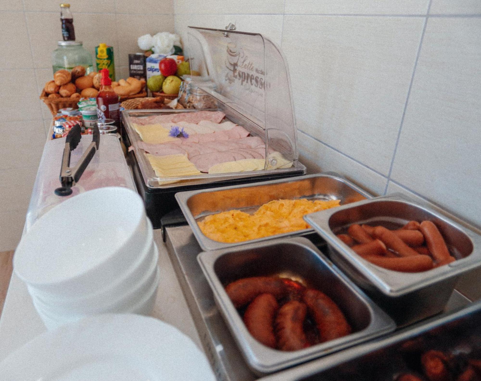 Megnyugtat-Lak Apartmanhaz Demjén Extérieur photo